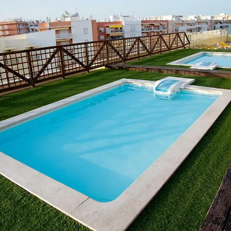 By The Sea - Rooftop Pools Appartamento Armação de Pêra