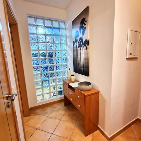 By The Sea - Rooftop Pools Apartamento